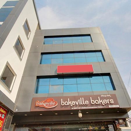 Oyo 11670 Hotel Vishnu Priya Residency Hajdarábád Exteriér fotografie